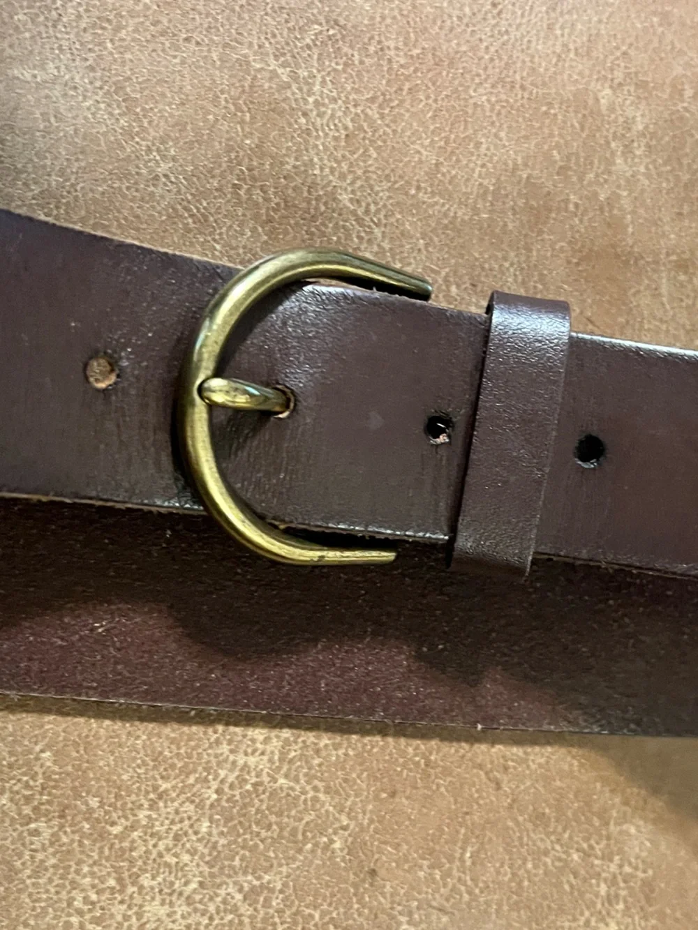 Classic Brown Leather Men’s Belt with Brass Buckle Sz L